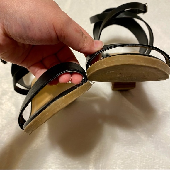Soda Black Block Heel Strappy Sandals - Picture 5 of 8